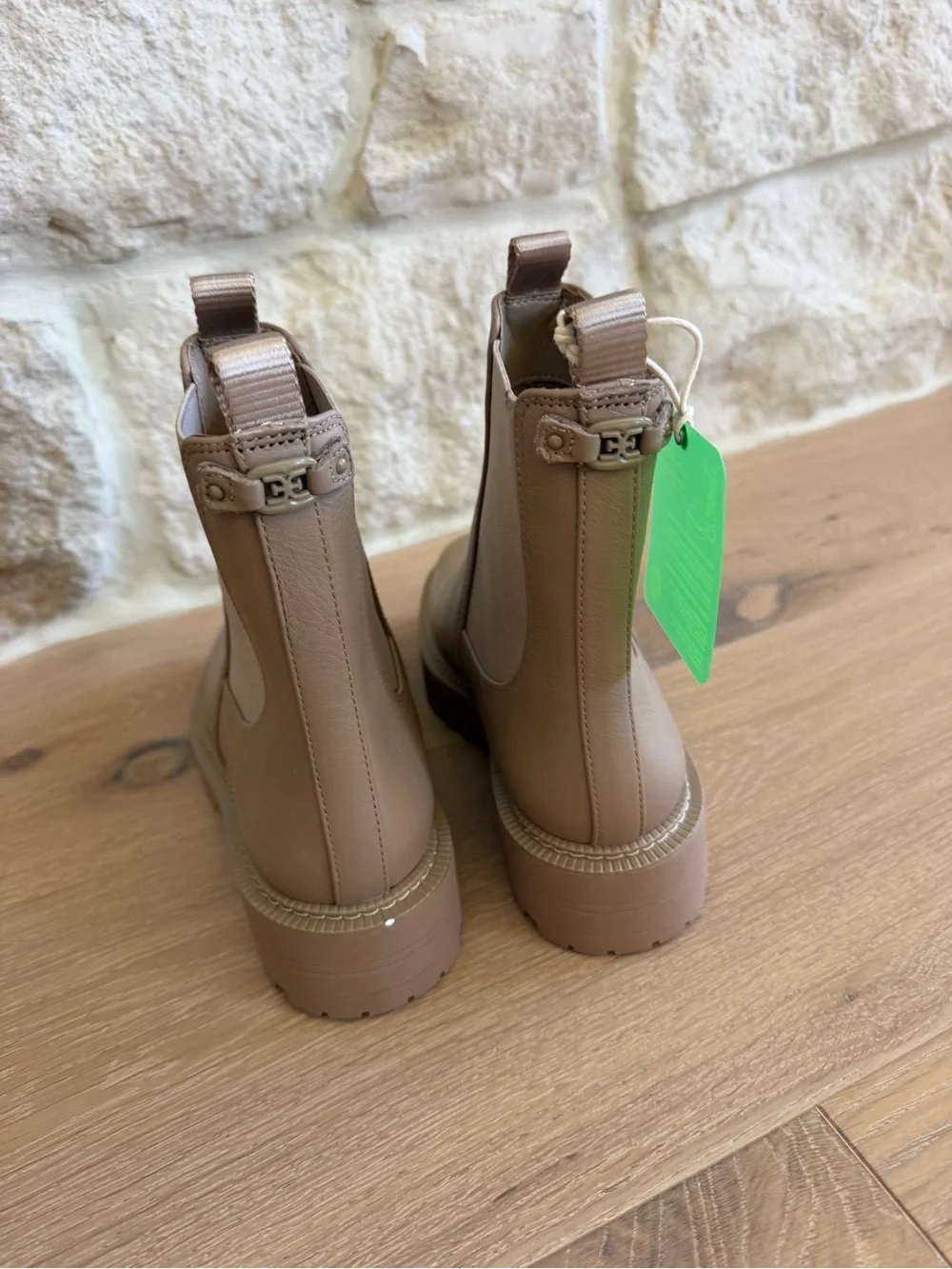 Sam Edelman Tan Chelsea Lug Sole Ankle Boots